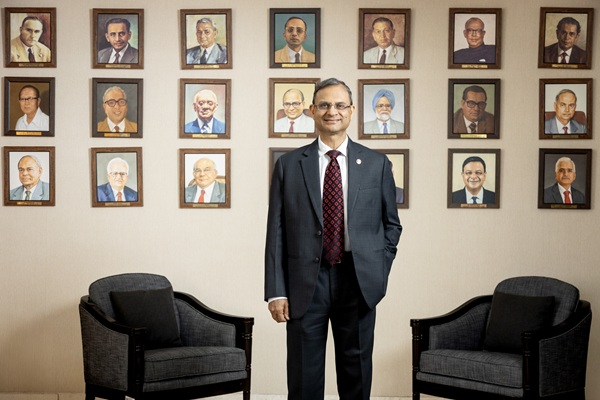 Article related image